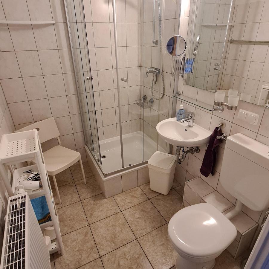 Ferienwohnung Am Spitzberg Зуль Екстер'єр фото